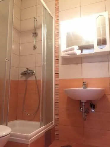 Pavlinovic Jure Apartamento Makarska